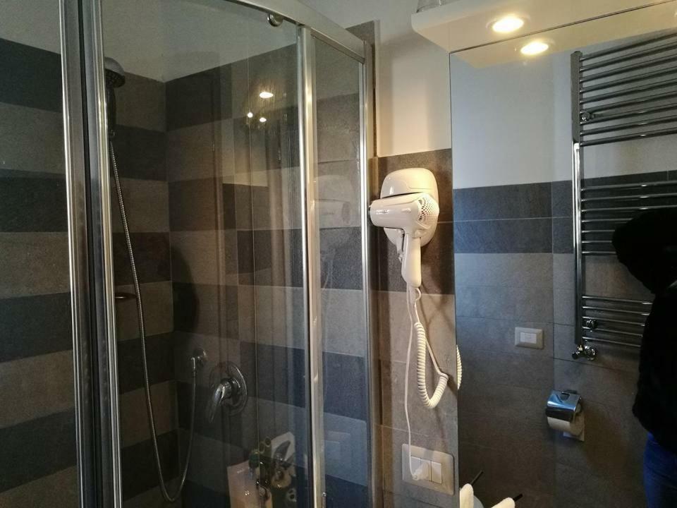 B&B Fratelli Nicoli Rzym Zewnętrze zdjęcie